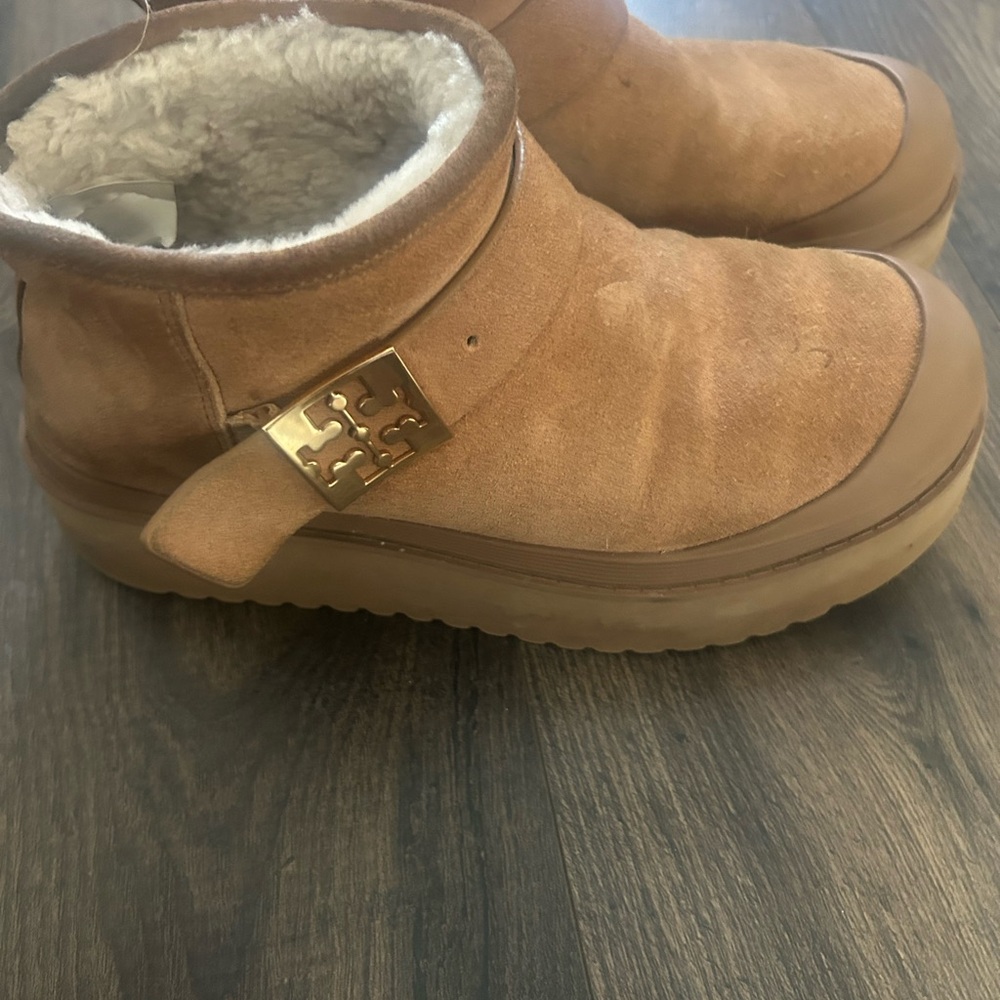 Tory Burch Tan Platform Shoes